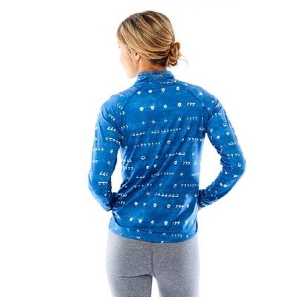 ✨CARVE DESIGNS✨Shibori Jacket - Picture 2 of 3